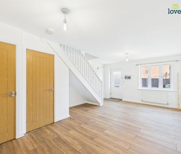 2 bedroom end of terrace house to rent - Photo 1
