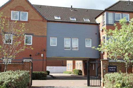 Lowater Place, Carlton, Nottingham, NG4 - Photo 2