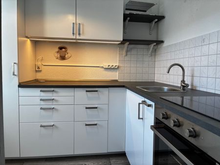 Top gelegen & teilmöbliert: Ihr neues Zuhause in Plauen - Photo 3