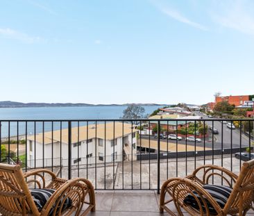 7/20 Hampden Road, 7004, Battery Point - Photo 2