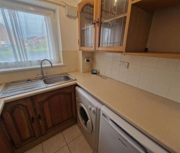 1 bedroom semi-detached house to rent - Photo 5