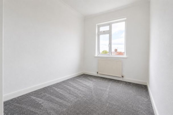 Woodgrange Drive, Southend On Sea - Photo 1