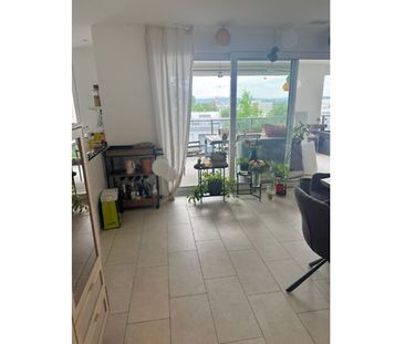 3½ Zimmer-Wohnung in Kloten (ZH), möbliert, auf Zeit - Photo 2