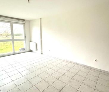 Appartement à louer à Henin Beaumont - Réf. LGLI15112-5536185 - Photo 1