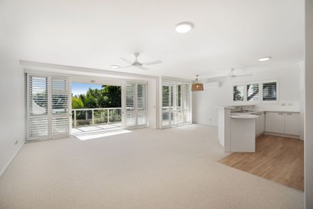 Beautifully Appointed Corner Apartment &vert; &dollar;900 Per Week - Photo 2