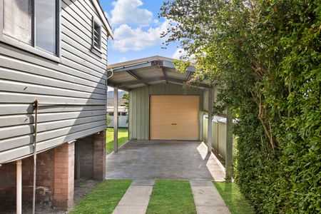 57 Desmond Street, Cessnock NSW 2325 - House For Rent | Domain - Photo 3