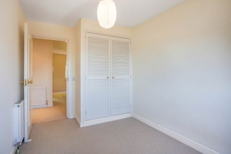 Price £8,450 pcm - Available Now - Unfurnished - Photo 4
