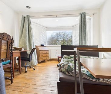 6 bedroom semi-detached house to rent - Photo 6