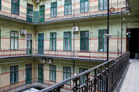 Kiadó újszerű állapotú lakás - Budapest VII. kerület - Fotó 2