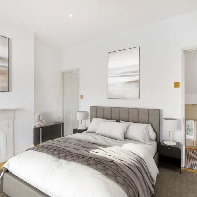 5 bedroom terraced house to rent - Photo 1