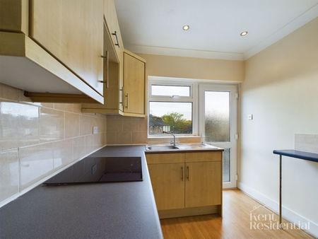 1 bed flat to rent in Tonbridge Road, Maidstone, ME16 - Photo 2