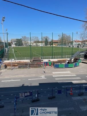 258 RTE DE GENAS 69500 BRON - Photo 1