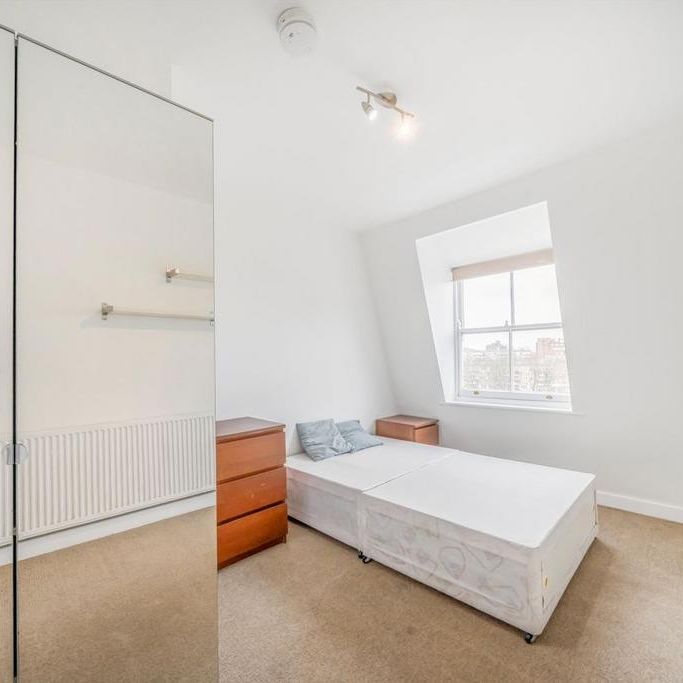 5 bedroom flat to rent - Photo 1