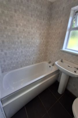 11 Beattie Park Central, Dunmurry - Photo 1