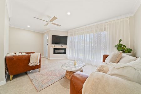 10 Viewbank Court, Beenleigh QLD 4207 - House For Rent | Domain - Photo 4