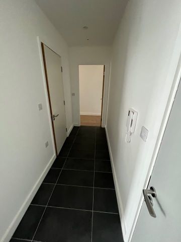 2 Bed Flat, Block A, M3 - Photo 4