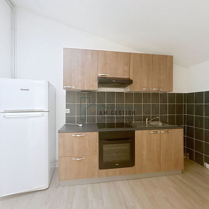 Location Appartement 2 pièces 56m² - Photo 1