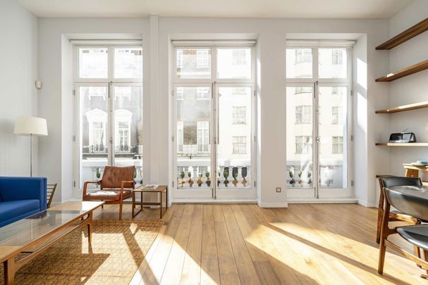 Hertford Street, Mayfair, W1J - Photo 1