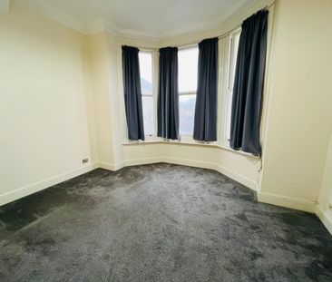 Queens Gardens, Eastbourne - Photo 1