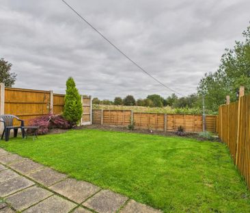 2 bedroom semi-detached house to rent - Photo 4