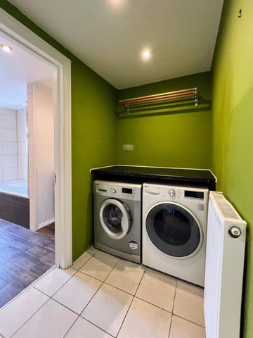 Lavender Street - Photo 3