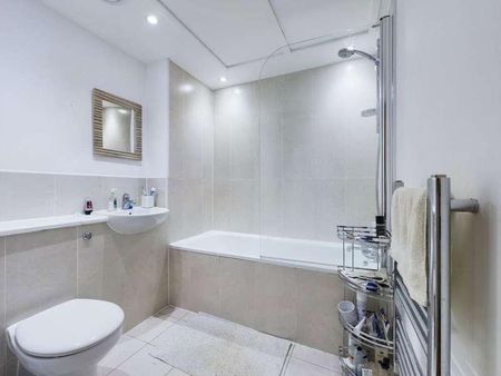 Brighton Belle, Stroudley Road, BN1 - Photo 4