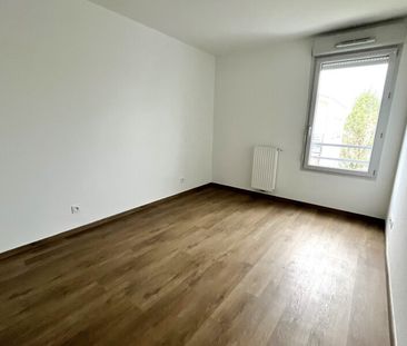 Location Appartement 2 pièces 39m² ST ANDRE DE CUBZAC 33240 - Photo 3