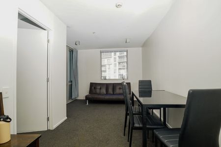 Fully Furnished Apartment - Photo 2