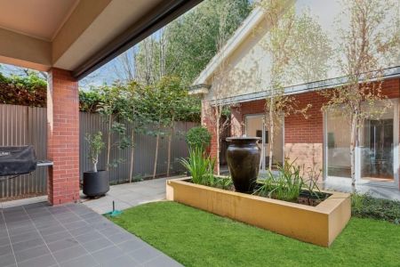 Two Distinct Residences, One Exceptional Norwood Address - Photo 4