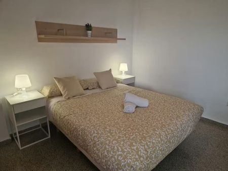 Avenida Mare Nostrum, Port Saplaya, Valencian Community 46120 - Photo 3