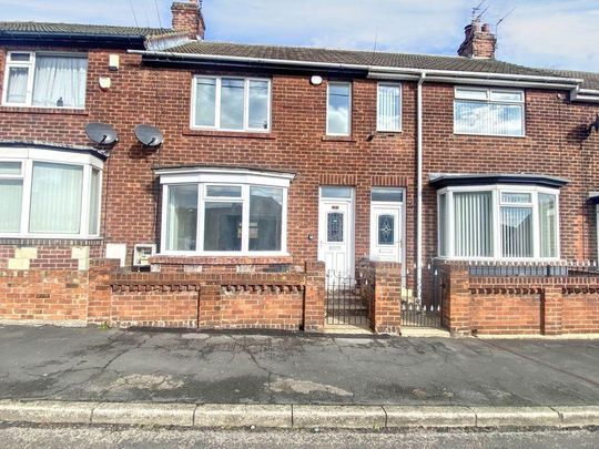 2 bed terraced house to rent in SR8 - Photo 1