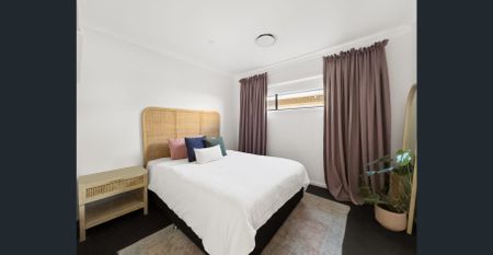 Stylish & Low Maintenance Living! - Photo 2
