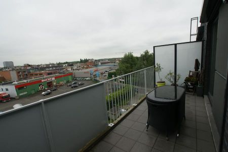 Appartement te huur - Foto 3