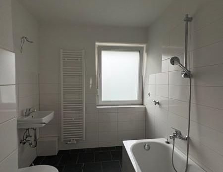 Einziehen & wohlfühlen: 2,5-Zimmer-Wohnung in gepflegtem Zustand - Foto 1