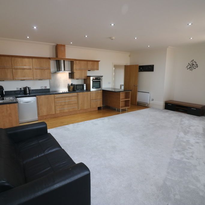 King Albert Chambers, Jameson Street, Hull - Photo 1