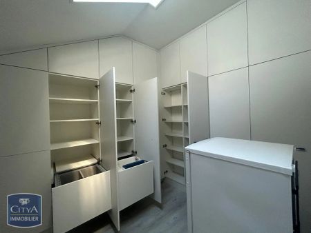 Appartement à louer 4 pièces 69.81m² - Photo 4