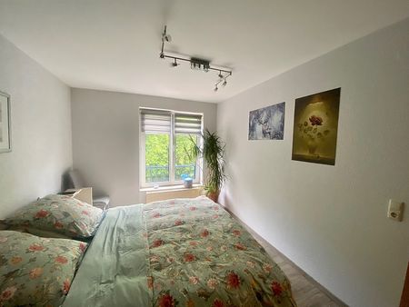 Großzügige 4-Zimmer-Wohnung in zentraler Lage von Marklohe! - Photo 5