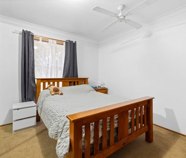 Well-Presented 3 Bedroom Home with Spacious Yard - Photo 3