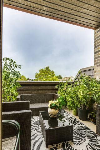 For Lease - 2104 Meadowgate Boulevard, London South, Ontario - Photo 3