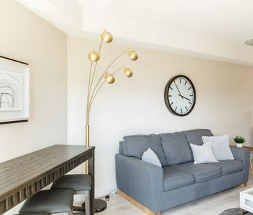 COPPER SKY – UTILITIES INCLUDED! - Photo 4