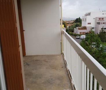 Location Appartement 3 pièces 61m² MARIGNANE 13700 - Photo 6