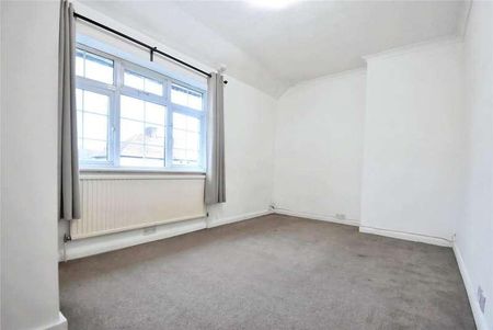 Chaplin Road, Dagenham, RM9 - Photo 2