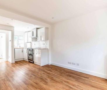 Albert Cottages, Clewer Hill Road, Windsor, SL4 - Photo 5