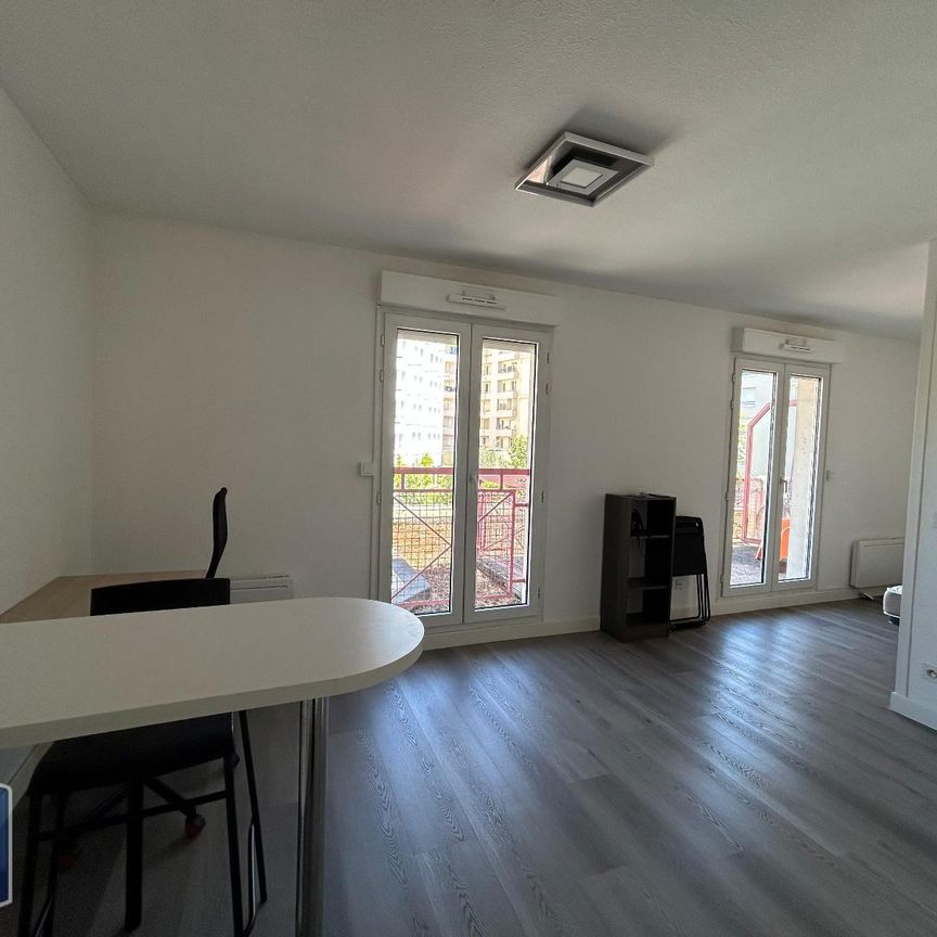 Location Appartement 2 pièces 30m² CLERMONT FERRAND 63000 - Photo 1