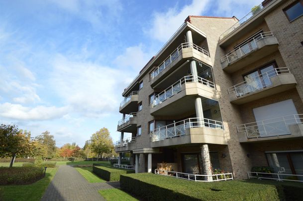 Prachtig gemeubeld appartement op zeer rustig gelegen locatie op Linkeroever. - Foto 1