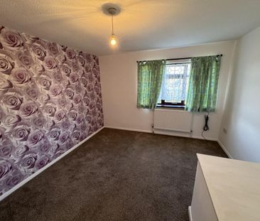 2 bedroom maisonette to rent - Photo 3