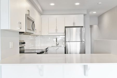 21 James Street - 402 - Photo 2