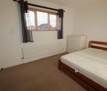 1 bedroom property to rent - Photo 2