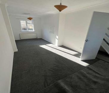 Branksome, BH12 - Photo 5