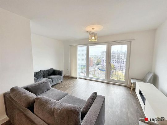 1 bedroom flat to rent - Photo 1